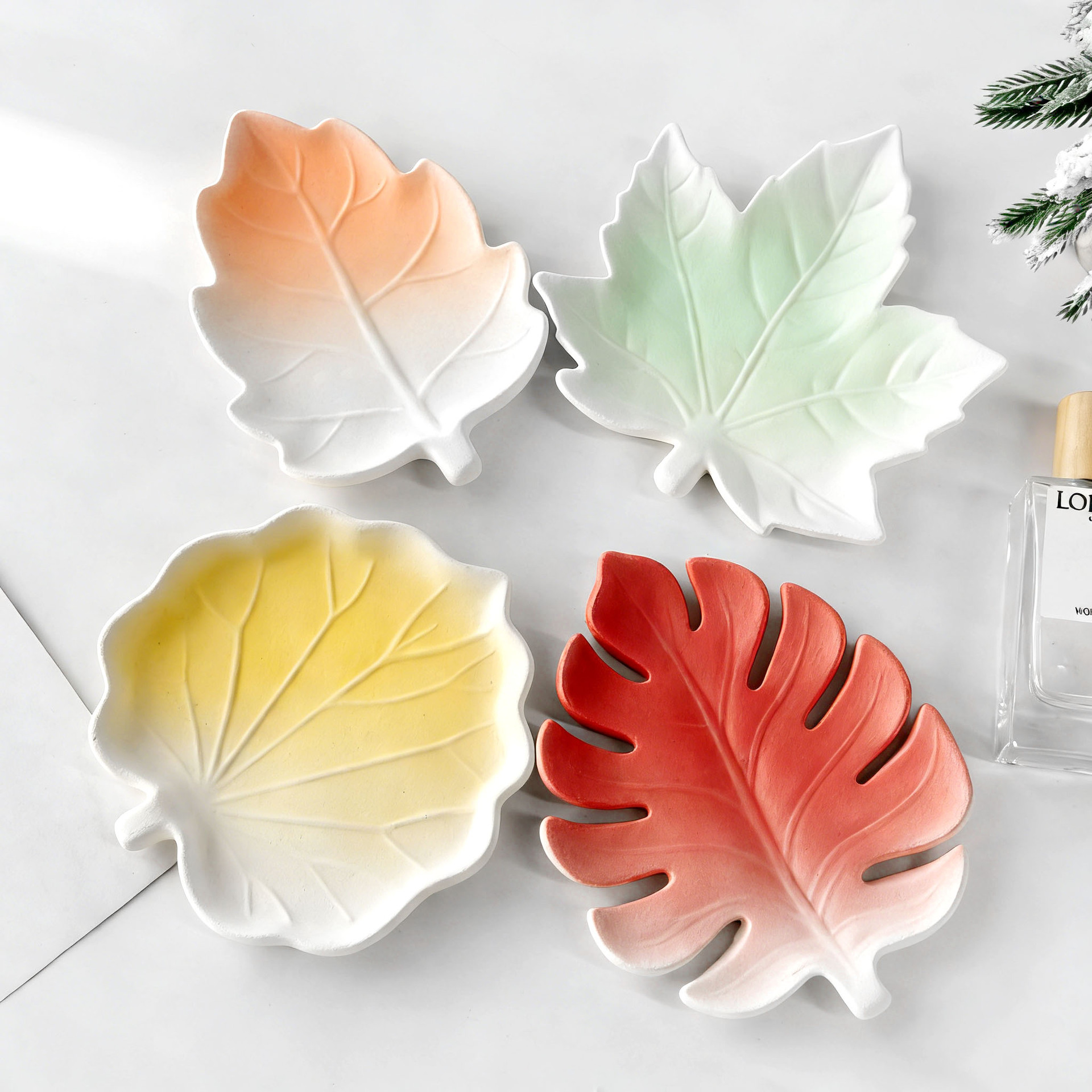 Resin Art Tray - DIY Gypsum Form Leaf Coaster Silicone