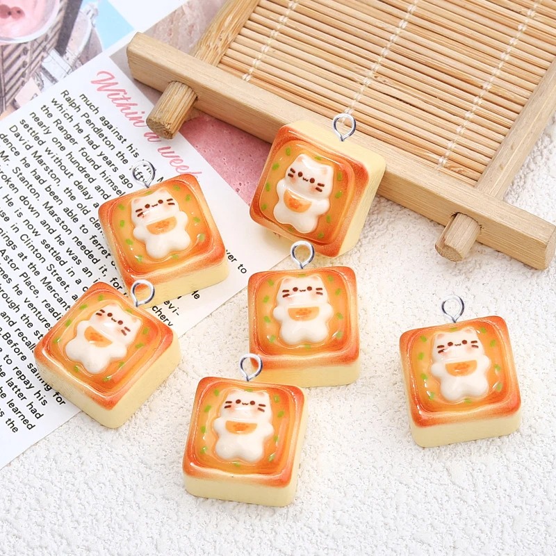 Resin Art Box - 10Pcs Kawaii Cat Toast Bread Resin